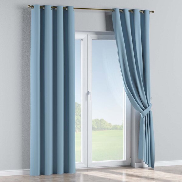 Eyelet curtains