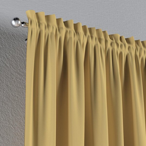 Slot and frill curtains