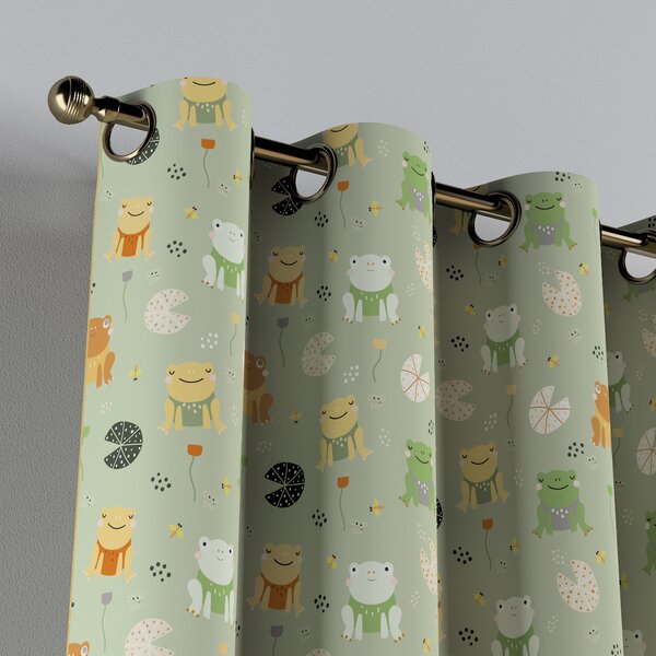 Eyelet curtains