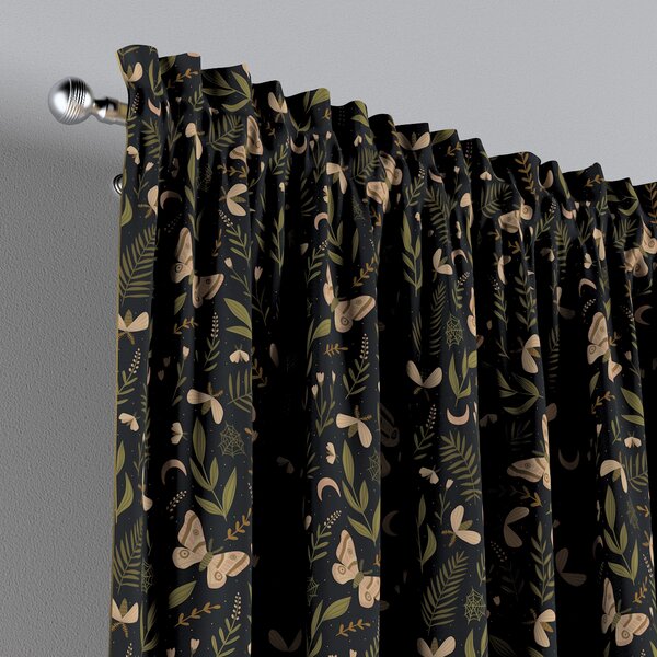 Slot and frill curtains