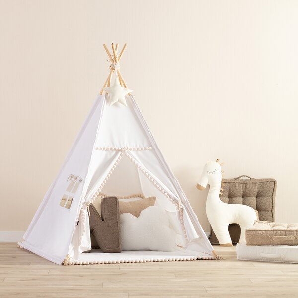 Tepees with pompoms