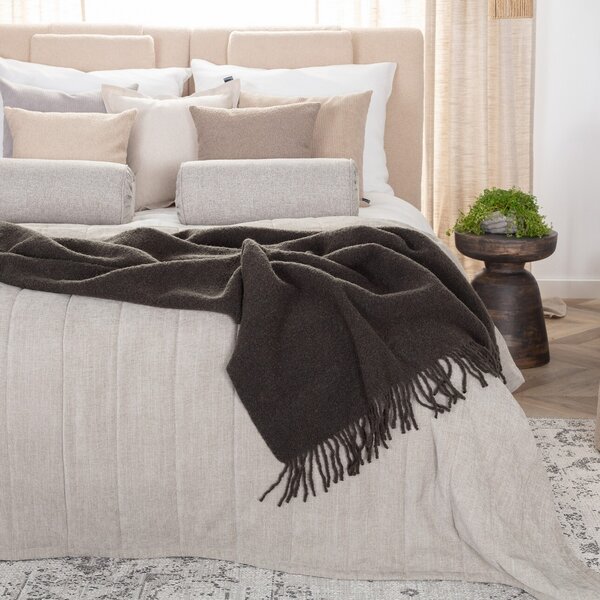 Boucle blanket 140x200cm laurel green