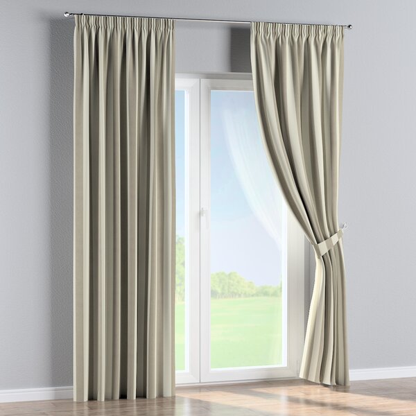 Pencil pleat curtain