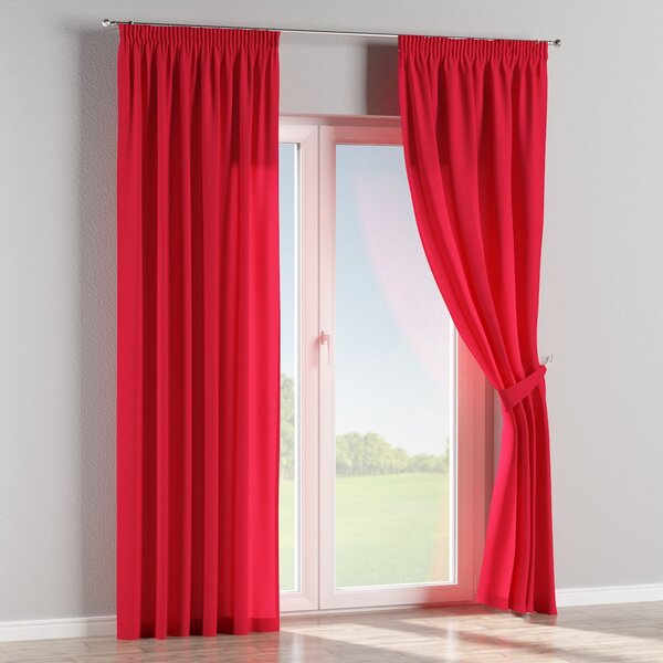 Pencil pleat curtain