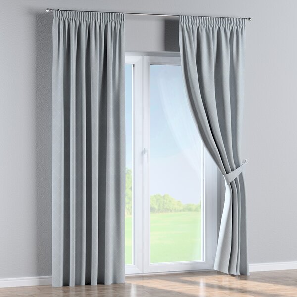 Pencil pleat curtain