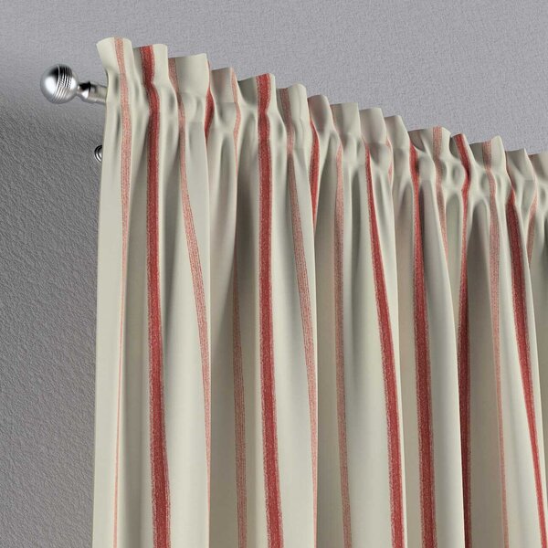 Slot and frill curtain