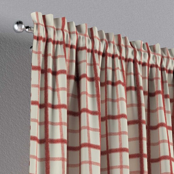 Slot and frill curtain