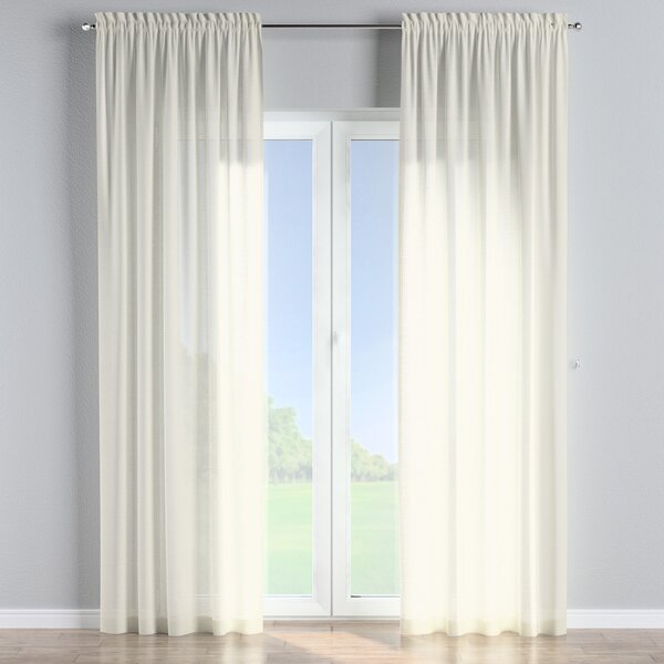 Slot and frill curtain