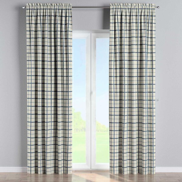 Slot and frill curtain