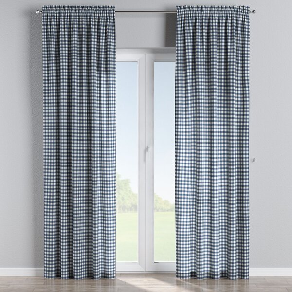 Slot and frill curtain