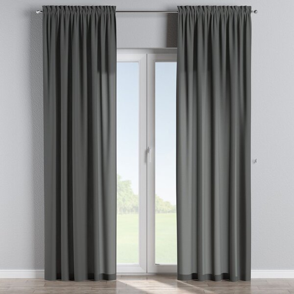 Slot and frill curtain