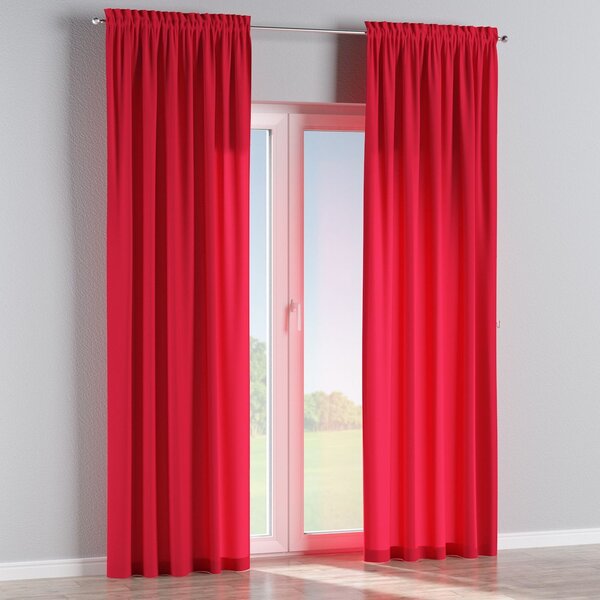 Slot and frill curtain