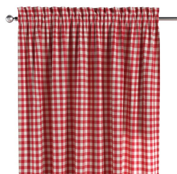 Slot and frill curtain