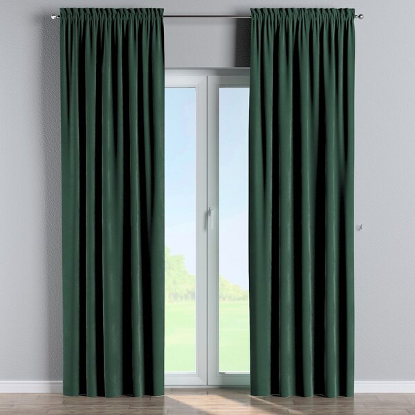 Slot and frill curtain