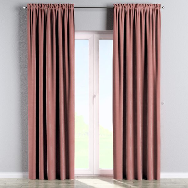 Slot and frill curtain