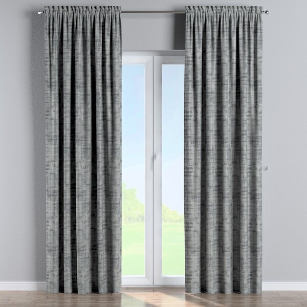 Slot and frill curtain