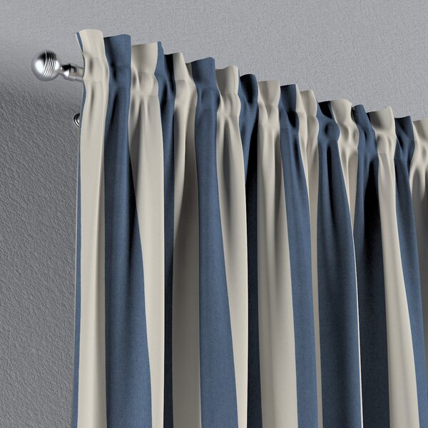 Slot and frill curtain