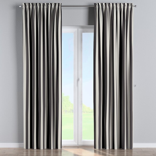 Slot and frill curtain