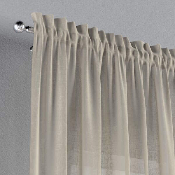 Slot and frill curtain