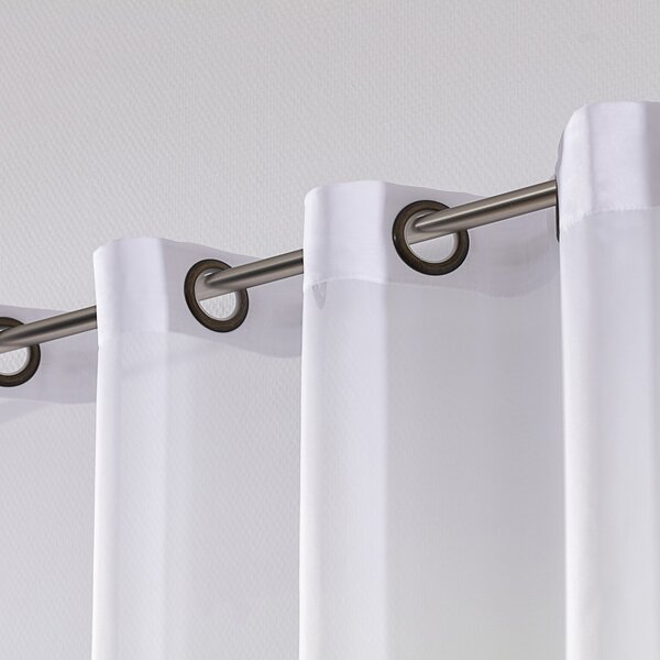 Eyelet voile/net curtains