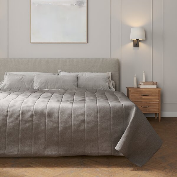 Stripe quilted throw