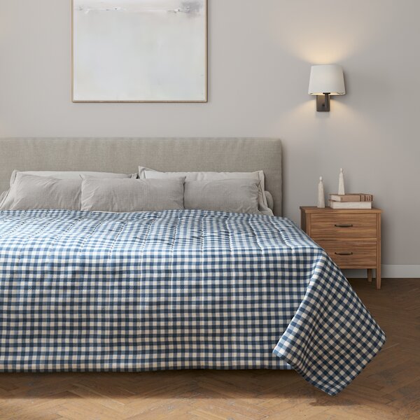 Stripe quilted throw