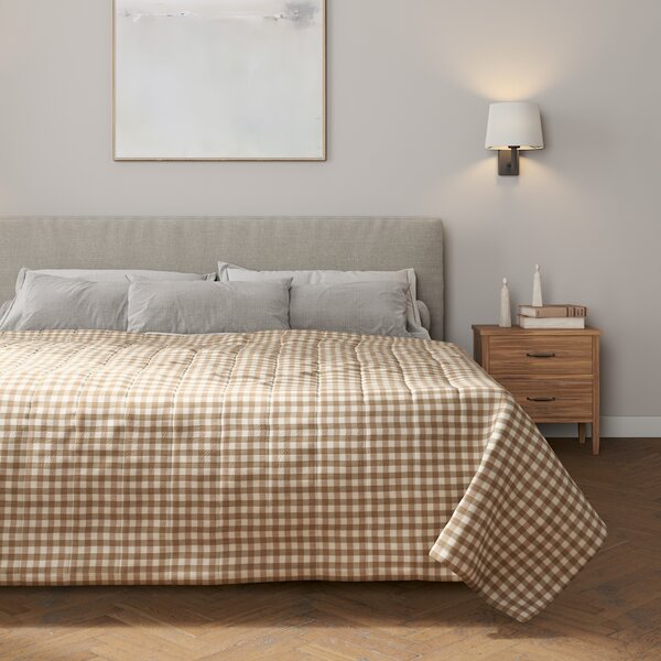 Stripe quilted throw