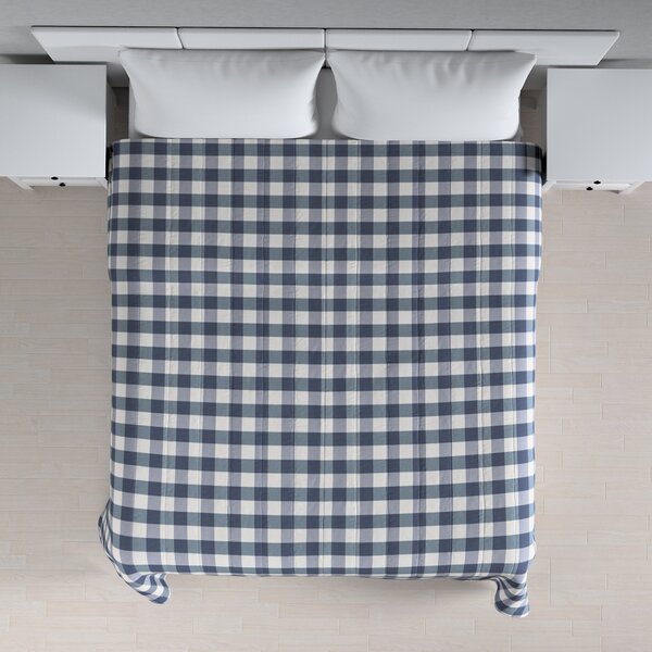 Stripe quilted throw