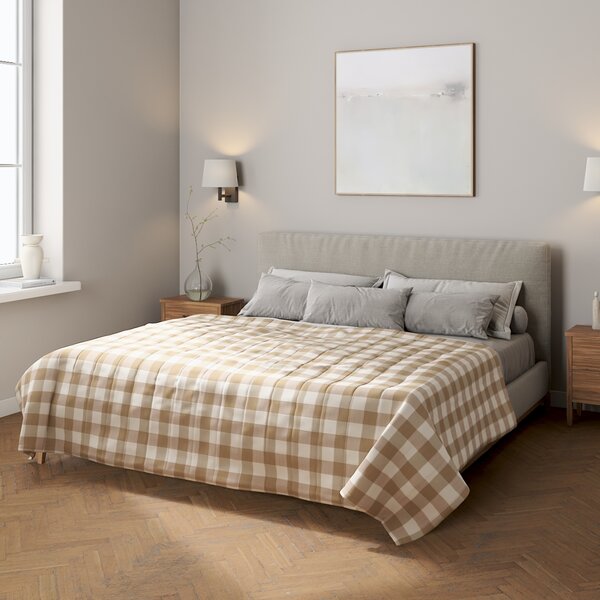 Stripe quilted throw