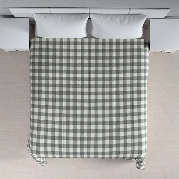 Stripe quilted throw