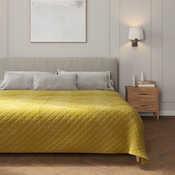 Velvet diamond quilted throw