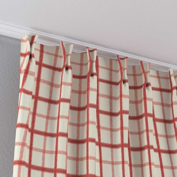 Double pinch pleat curtain