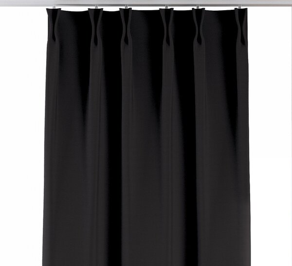 Double pinch pleat curtain