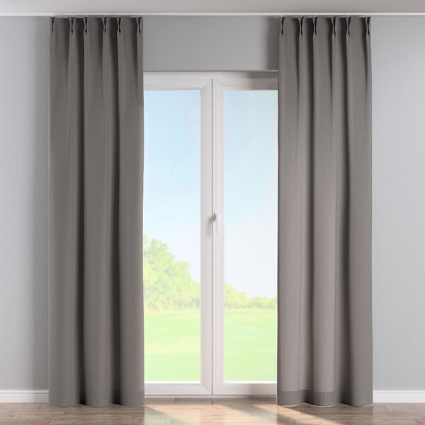 Double pinch pleat curtain