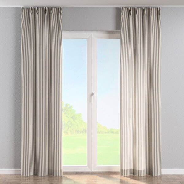 Double pinch pleat curtain