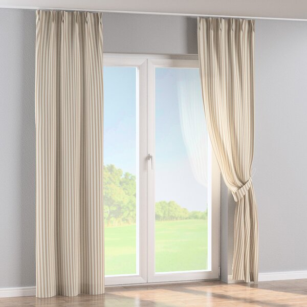 Double pinch pleat curtain