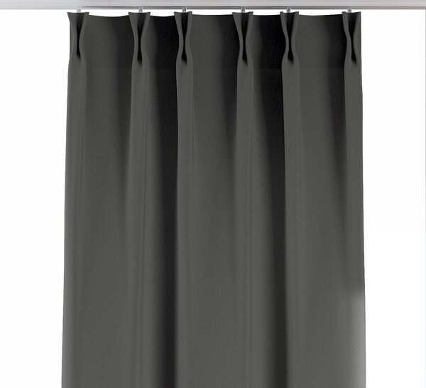 Double pinch pleat curtain