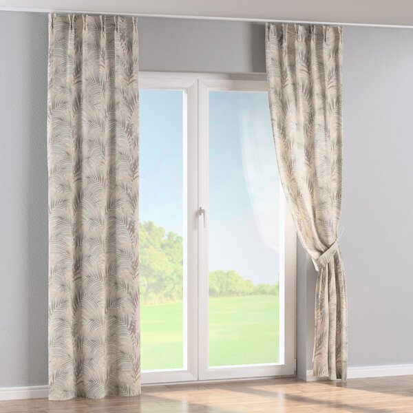Double pinch pleat curtain