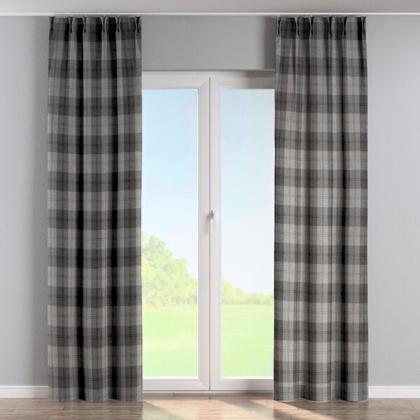 Double pinch pleat curtain