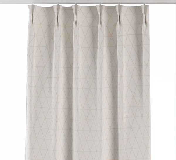 Double pinch pleat curtain