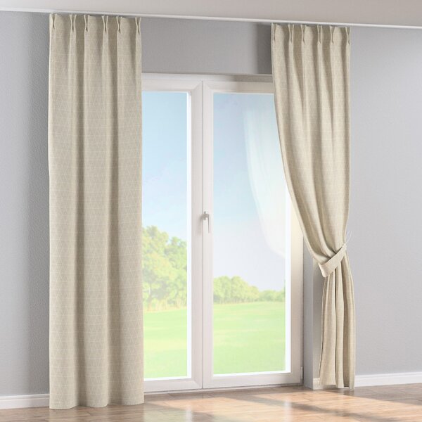 Double pinch pleat curtain