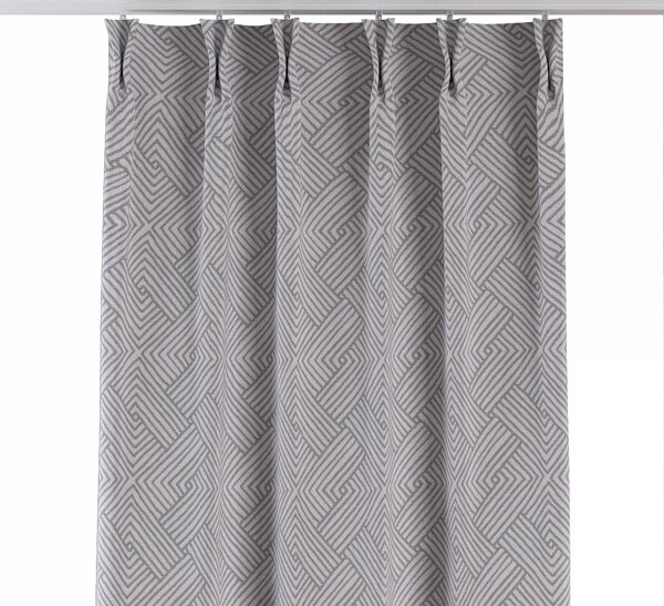 Double pinch pleat curtain
