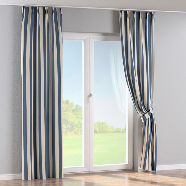 Double pinch pleat curtain