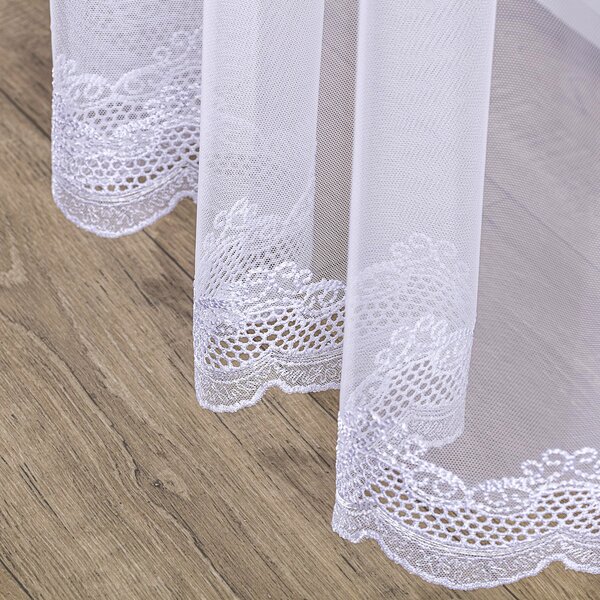 Pencil pleat voile/net curtain