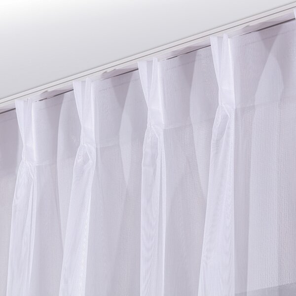 Net curtain with double pinch pleat