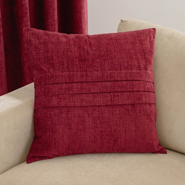 Chenille Pleat Cushion red