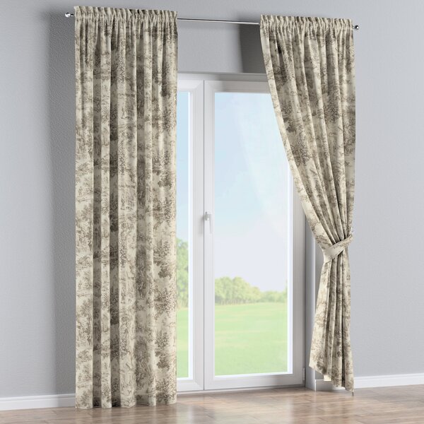 Slot and frill curtain