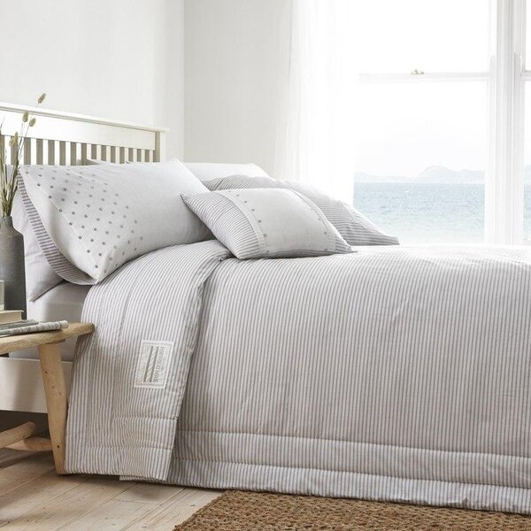 New England Bedspread 200cm x 230cm Grey