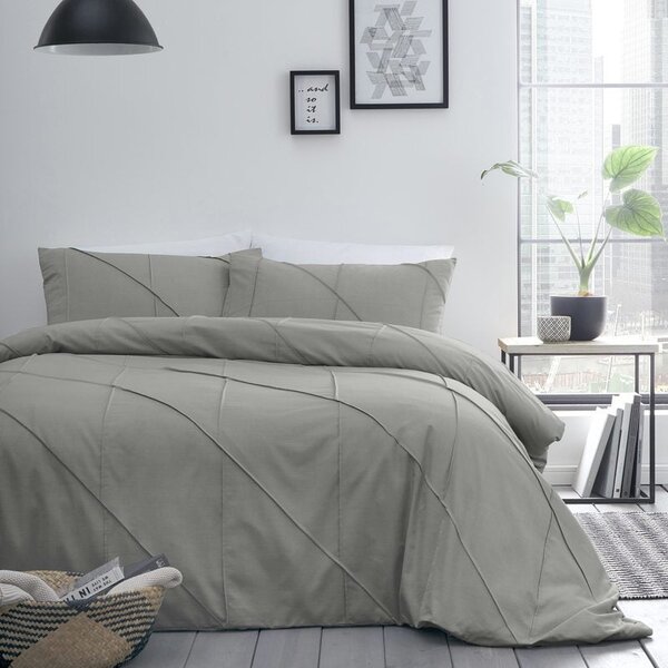 Serene Dart Duvet Cover Bedding Set Grey