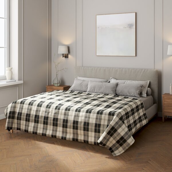 Stripe quilted throw